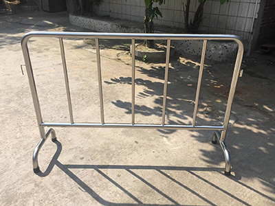 移动式活动护栏